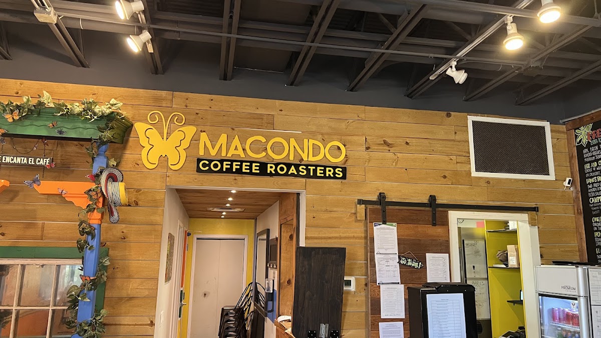 Macondo Coffee Roasters - Wesley Chapel